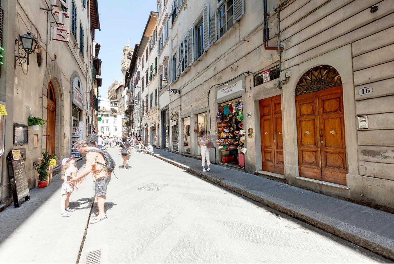 Apartamento Magico Risveglio Agli Uffizi Florencia Exterior foto